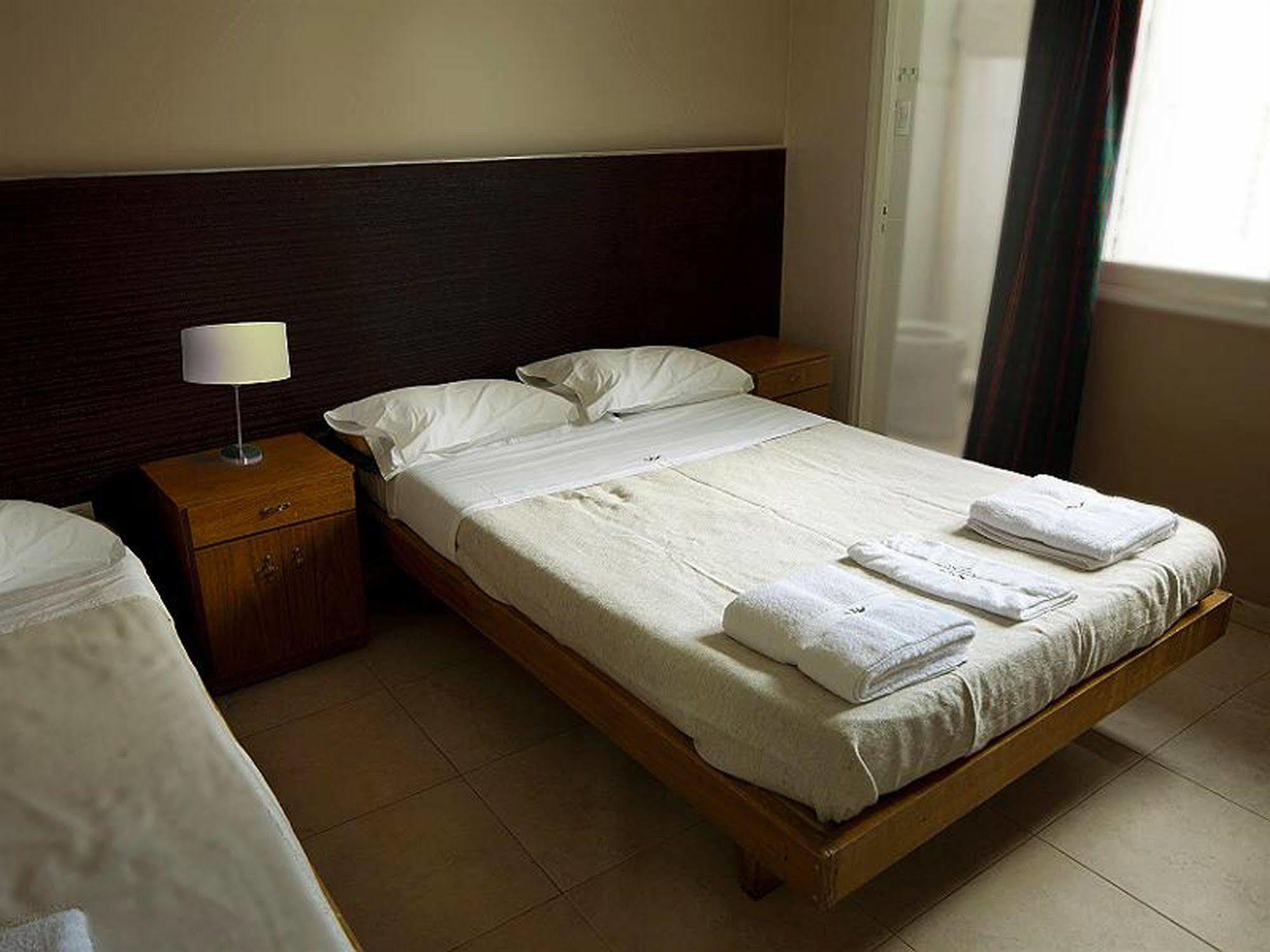 Hotel Rincon Vasco Мендоса Екстер'єр фото